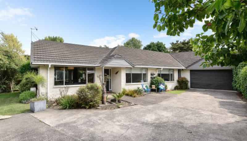 12 McLaren Place, Chedworth
