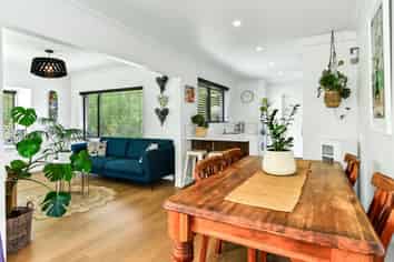 12 McLaren Place, Chedworth