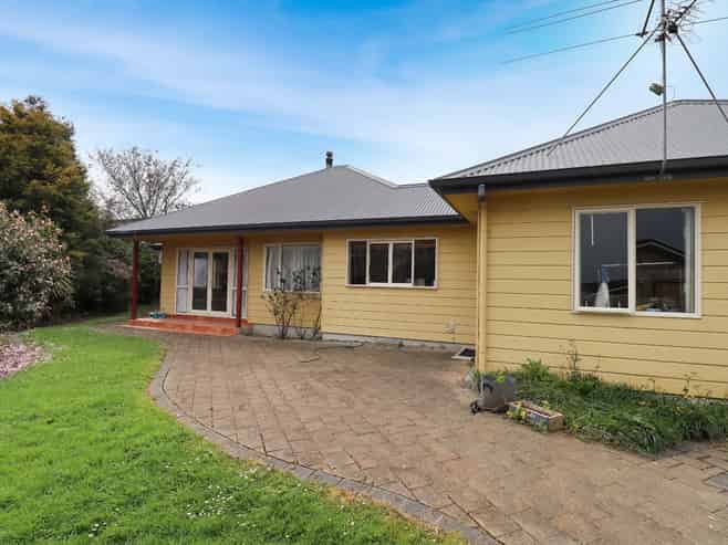 A/233 Riverside Drive, Waterloo