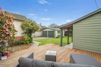 8 Bampton Street, Dallington