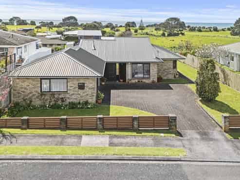 9 Chatswood Grove, Fitzroy