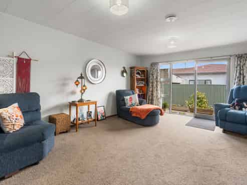 B/110 Argyle Street, Mosgiel