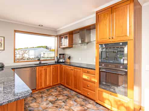 128 Foley Road, Levels