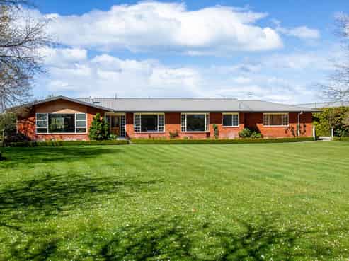 128 Foley Road, Levels