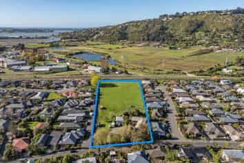 128-130 Port Hills Road , Ferrymead