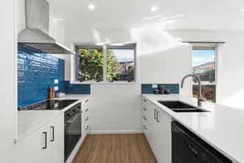 3/8 Peverel Street, Riccarton