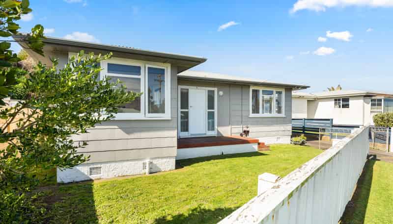 128 Cornfoot Street, Castlecliff