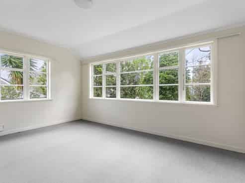 48 Premier Avenue, Point Chevalier