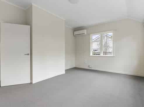 48 Premier Avenue, Point Chevalier