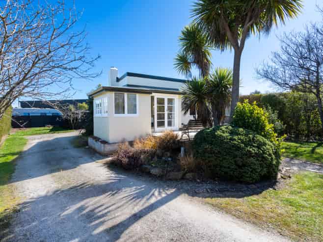 121A Thomas Street, Waikouaiti