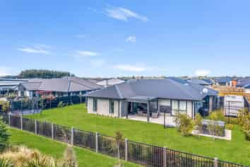 1 Cox Lane, Amberley