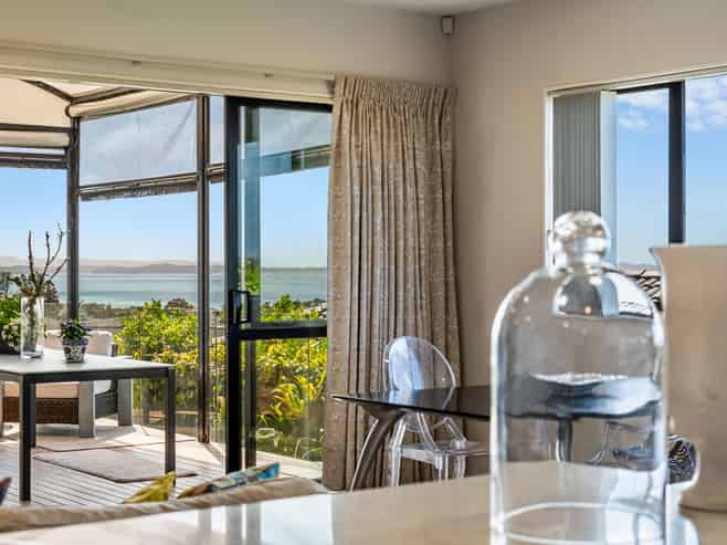 21 Woodridge Drive, Stanmore Bay
