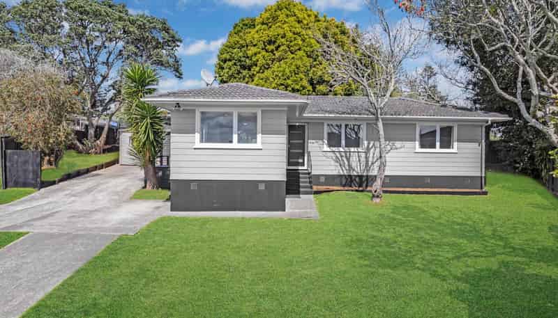 82 Kivell Close, Mangere East