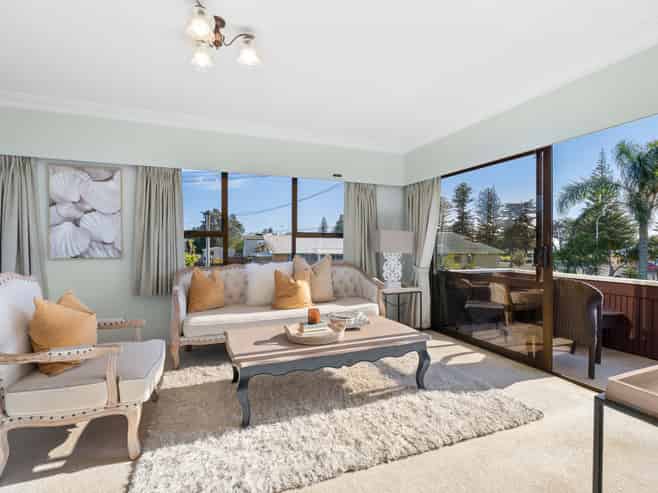 2 Empire Road, Orewa