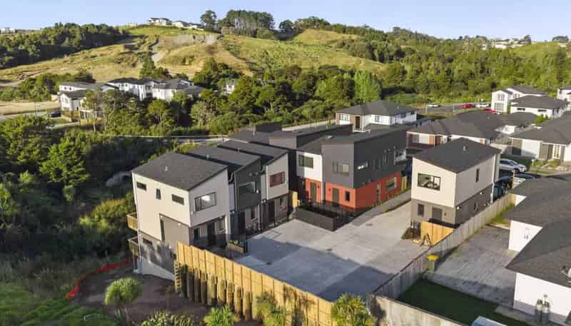 28 Johns Creek Crescent, Silverdale