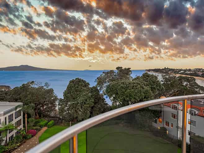 6B/173 Hurstmere Road, Takapuna