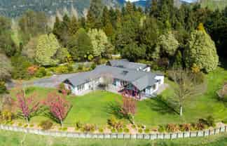1211 Waikite Valley Road, Waikite Valley