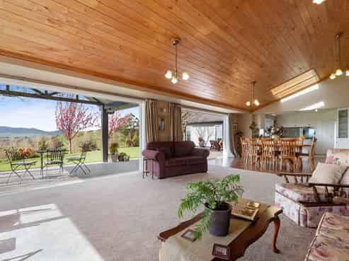 1211 Waikite Valley Road, Waikite Valley