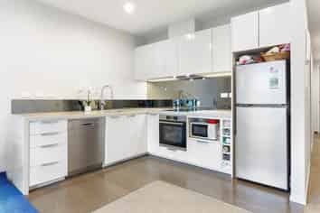 102/27 Enfield Street, Mount Eden