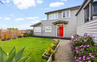 93 Island Bay Road, Beach Haven