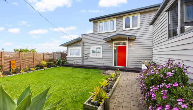 93 Island Bay Road, Beach Haven