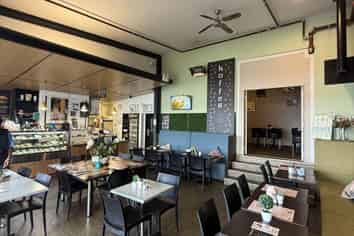 Prime Hospitality Space Opposite Dress Smart 