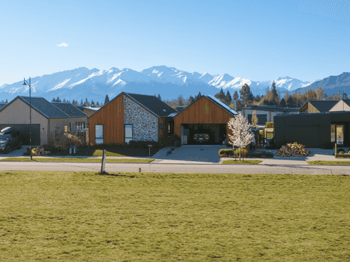 10 Doug Ledgerwood Drive, Wanaka