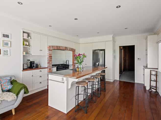 64 Russell Street, Whataupoko