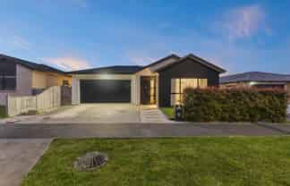 8 Koroheke Road, Takanini
