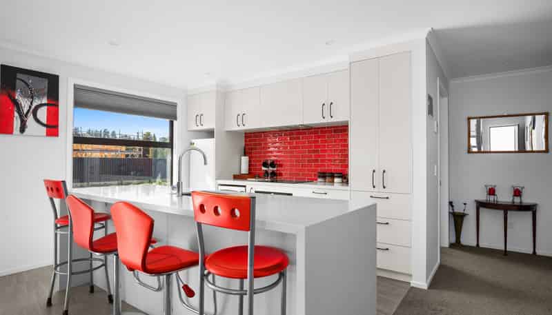 7 Gards Place, Alexandra