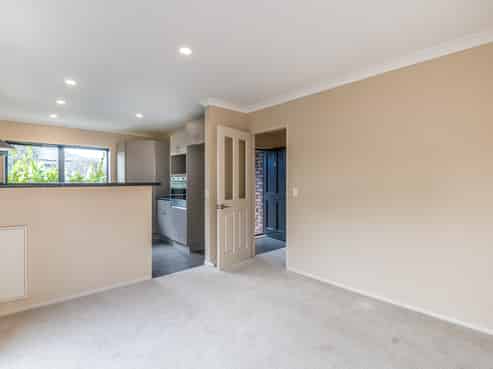 68 Erlestoke Crescent, Churton Park