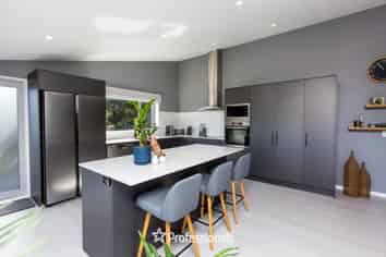 83 Mount Marua Way, Mount Marua