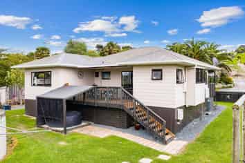 1935 Cove Road, Mangawhai Heads