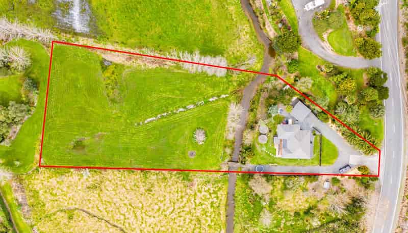 1935 Cove Road, Mangawhai Heads