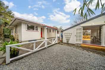 63 Park Road, Belmont