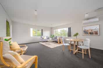 32 Thurleigh Grove, Karori