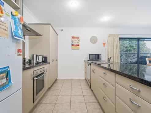 4 Ajax Head, Pauanui