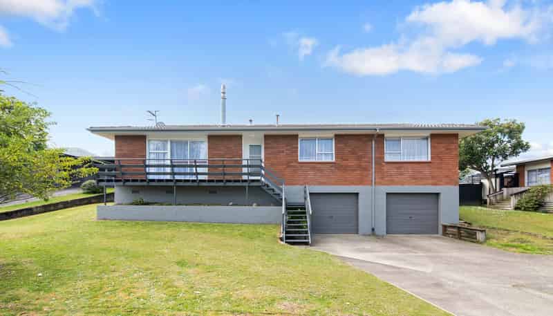 7 Hinau Street, Pukehangi
