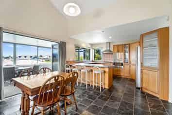 308 main road, Tairua