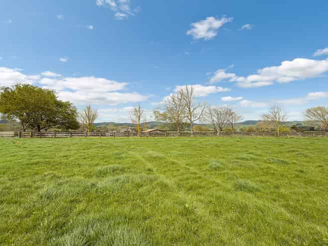 49 Awaroa Road, Waerenga