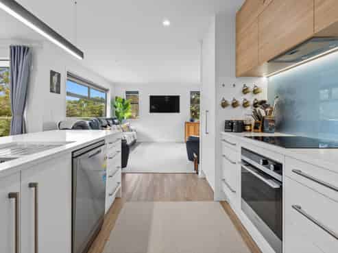 2 Hihi Rise, Horahora