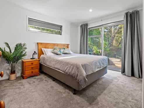 2 Hihi Rise, Horahora