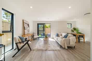  15 Elina Way, Heretaunga