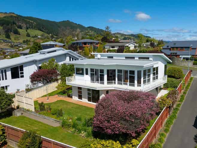5 Croisilles Place, Richmond