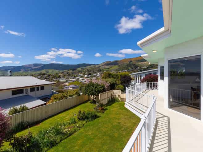 5 Croisilles Place, Richmond