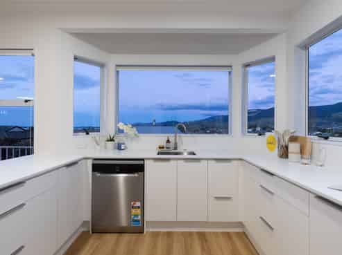 5 Croisilles Place, Richmond