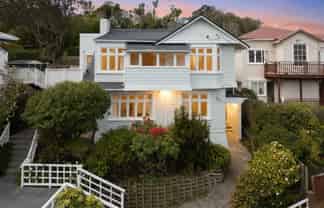142 Kelburn Parade, Kelburn