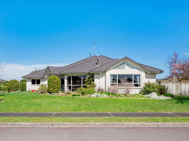 1 Harvest Court, Paraparaumu