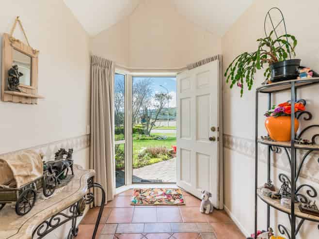 1 Harvest Court, Paraparaumu