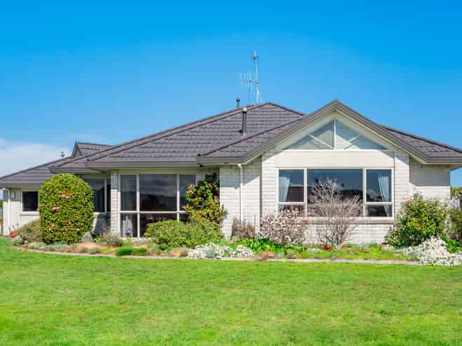 1 Harvest Court, Paraparaumu